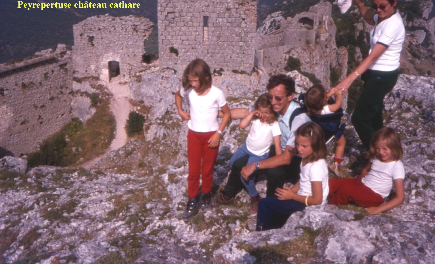 78-08Peyrepertuse